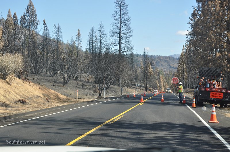 DSC_0021.JPG - Highway 120 above Hardin Flat - Looking eastbound